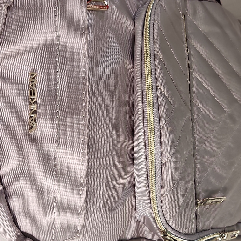 Vankean Computer Chargeable 17" Back Pack Taupe - image 2